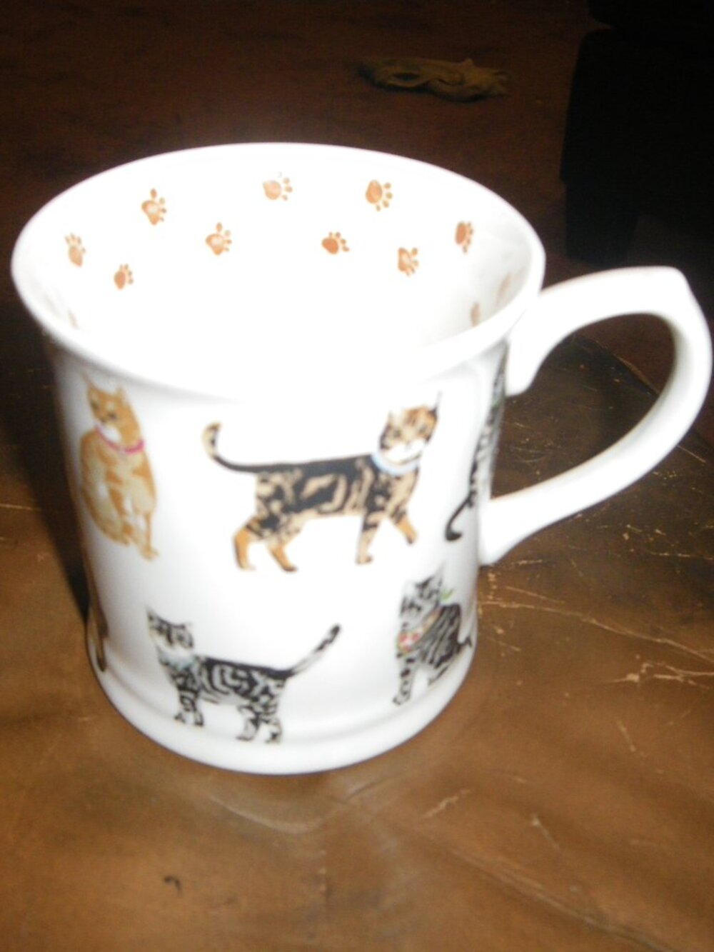 Cooksmart England Fine China Coffee Tea Mug Cats Ring of Paw Prints